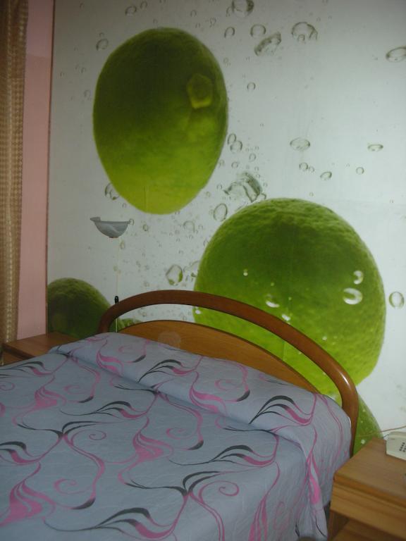 פיזונייה Hotel Total חדר תמונה