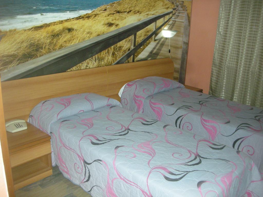 פיזונייה Hotel Total חדר תמונה