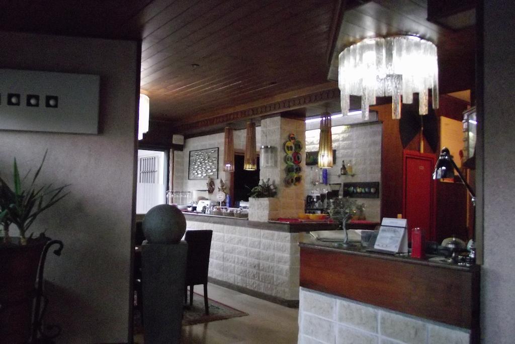 פיזונייה Hotel Total מראה חיצוני תמונה