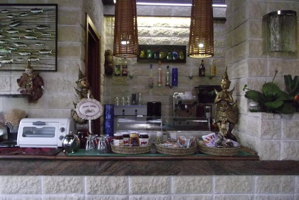 פיזונייה Hotel Total מראה חיצוני תמונה